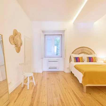 Autentica, Location, Ate 10 Pessoas Lisbon