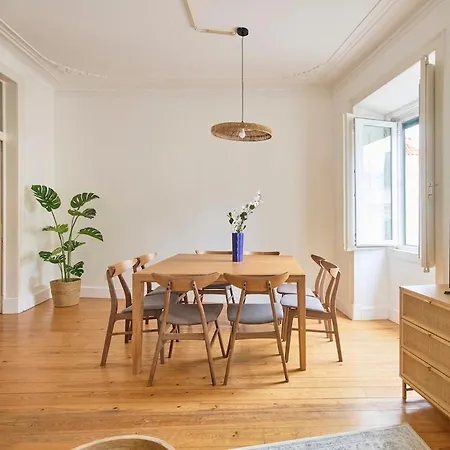 Autentica, Location, Ate 10 Pessoas Lisbon