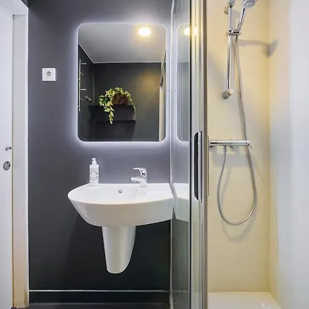 Autentica, Location, Ate 10 Pessoas Apartment Lisbon